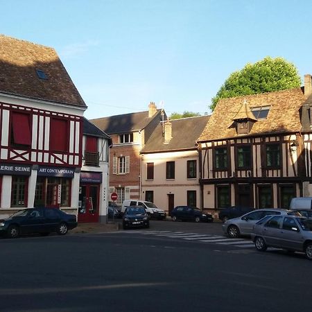 Le Charme Du Chateau Apartment Les Andelys Luaran gambar