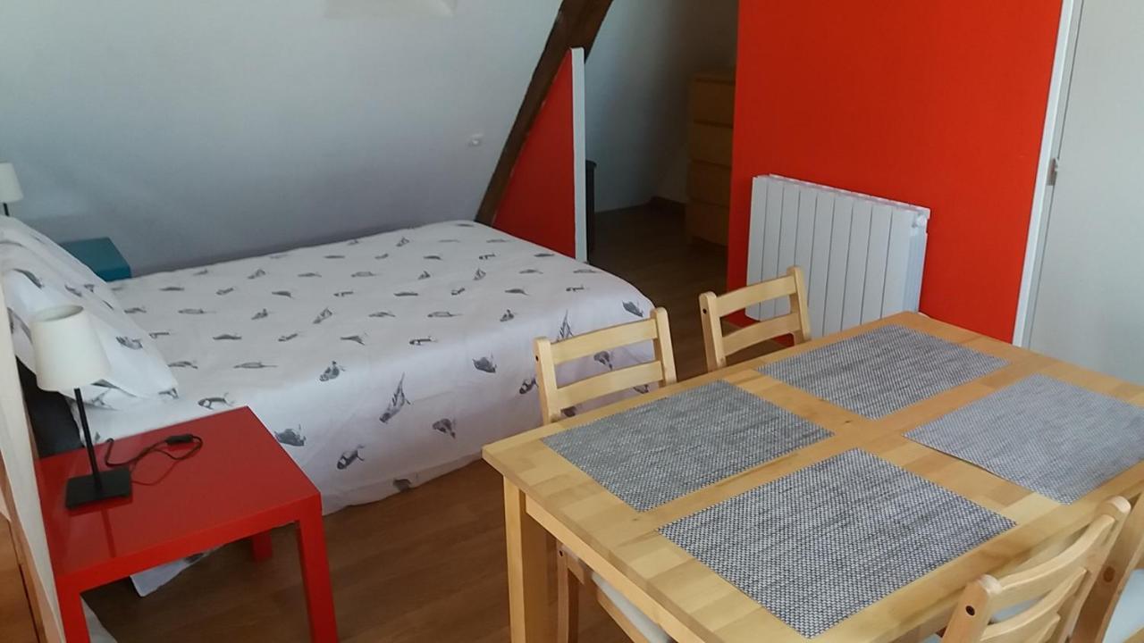 Le Charme Du Chateau Apartment Les Andelys Luaran gambar